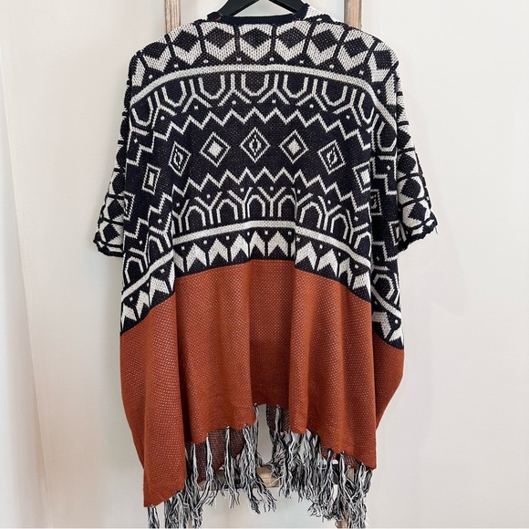 Vocal Geometric Wool Blend Open Blanket Cardigan Fringe L/XL - Picture 7 of 12